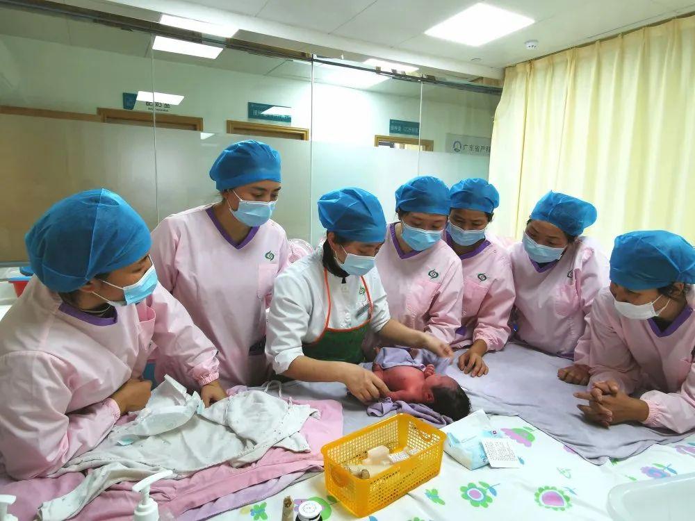 滨州妇婴监护型护送